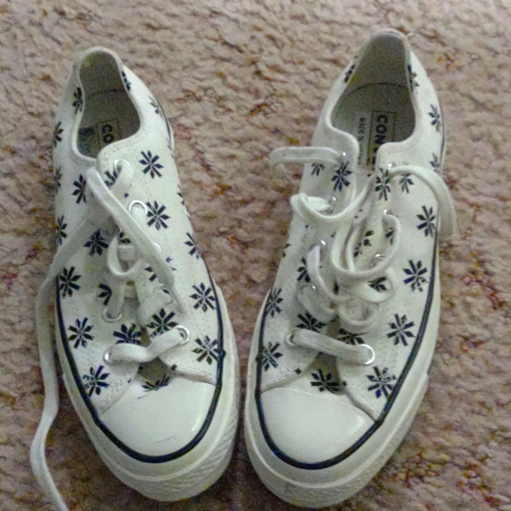 Converse shoes